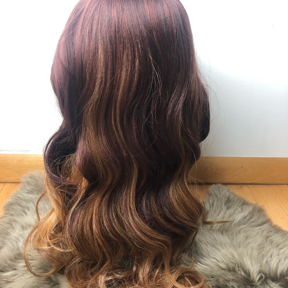 💕Ombré curly LaceFront wig *NWT*💕
Arrives New - Picture 2 of 8